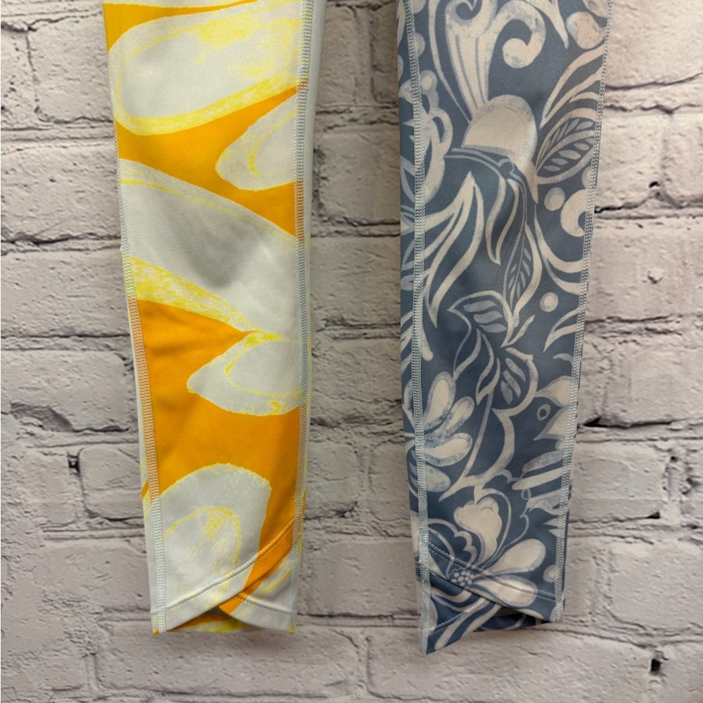 FP Movement by Free People Gray-Blue and Yellow Patterned Leggings Set - Picture 4 of 9
